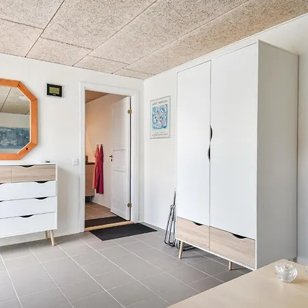 Nydelig Hjem I Med Badstue Feriehus