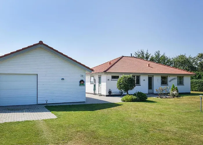 Dom wakacyjny 4 Bedroom Cozy In Tarm