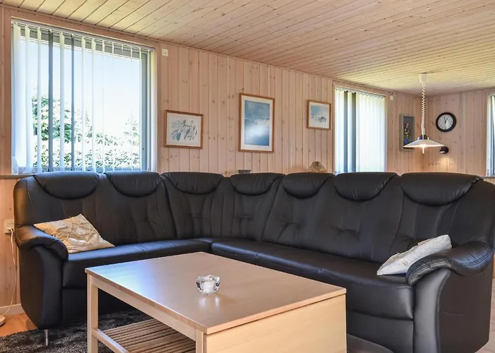 4 Bedroom Cozy In * Tarm