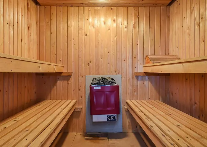 4 Bedroom Cozy In *
