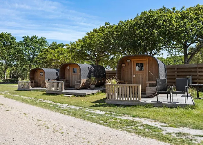 4 Bedroom Cozy In *